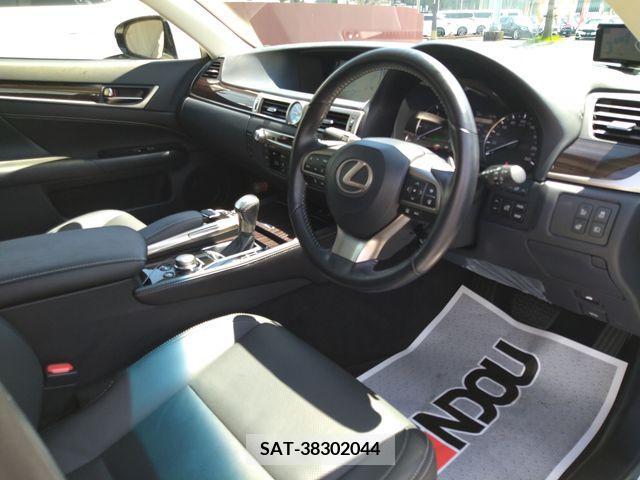 Lexus GS 2017-11 354191-10