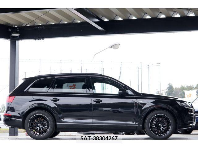 Audi Q7 2019-03 238881-5