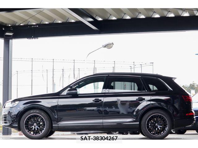 Audi Q7 2019-03 238881-6