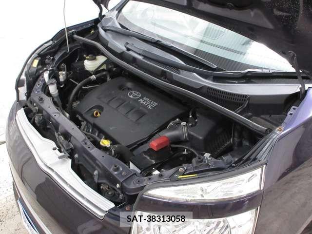 Toyota VOXY 2009-06 370503-10