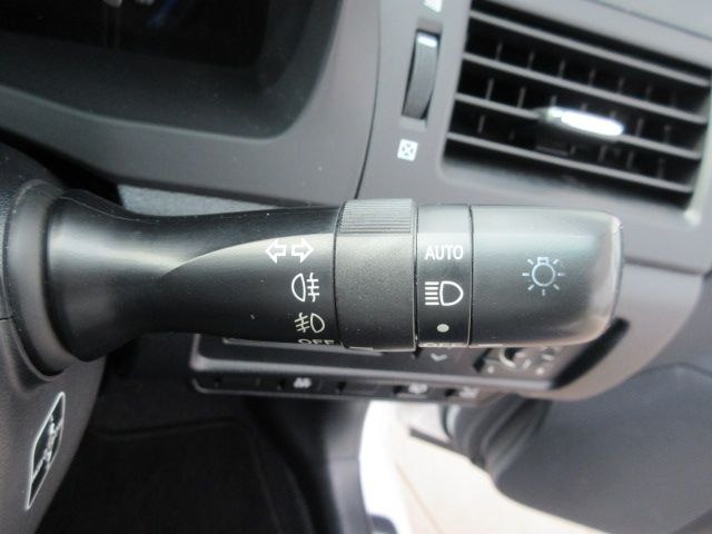 Lexus HS 2010-09 3964-24