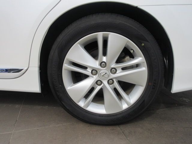 Lexus HS 2010-09 3964-7