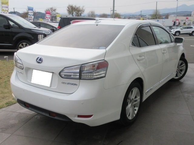 Lexus HS 2010-09 3964-1