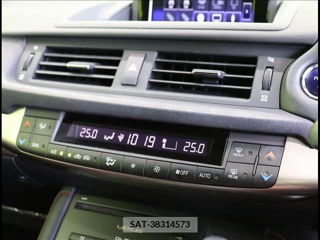 Lexus CT 2016-12 234632-10