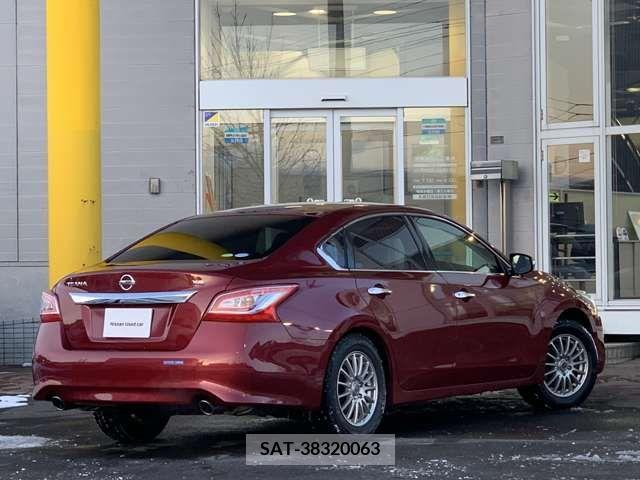 Nissan TEANA 2015-02 212707-1