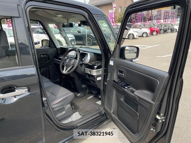 Suzuki SPACIA 2018-03 368641-10