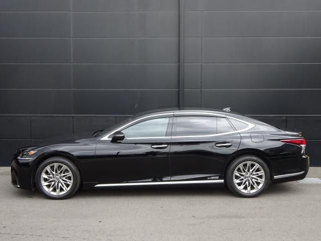 Lexus LS 2018-04 190279-7