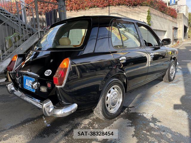 Nissan MARCH 1997-06 236038-5