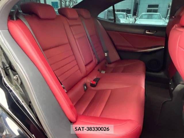 Lexus IS 2016-11 219292-10