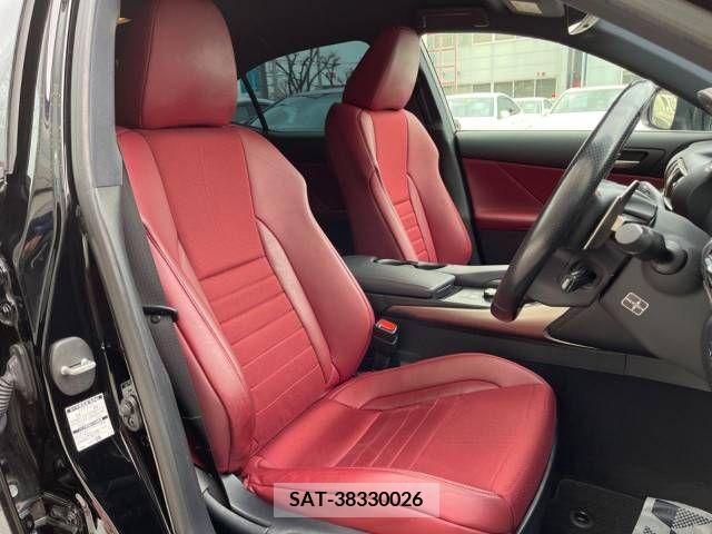 Lexus IS 2016-11 219292-9