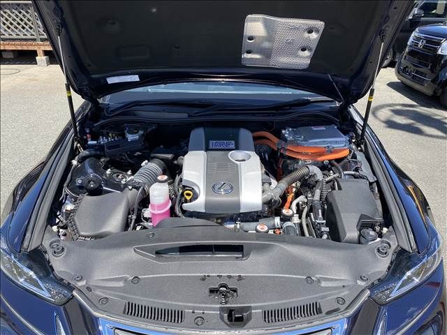 Lexus IS 2016-12 8596-17