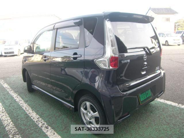 Nissan DAYZ 2014-02 267088-3
