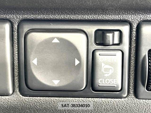 Nissan MARCH 2021-02 276252-4
