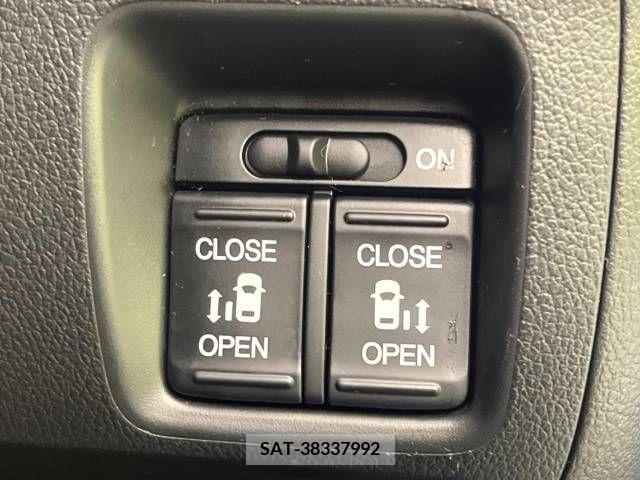 Honda N BOX CUSTOM 2016-09 253497-4