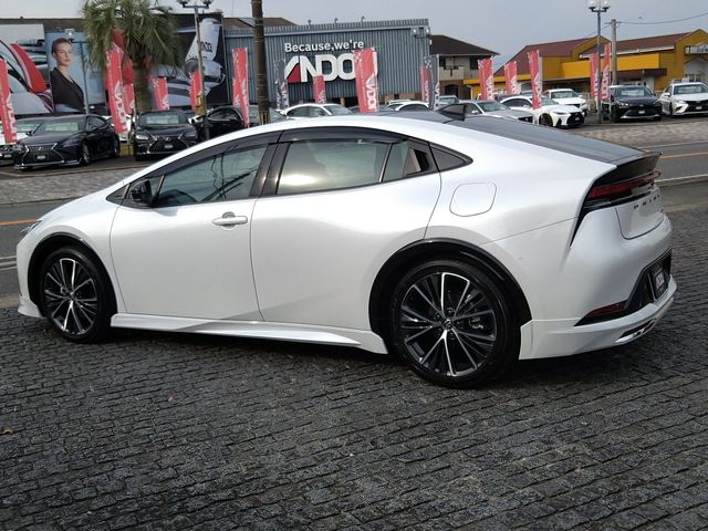 Toyota PRIUS 2023-09 16691-3