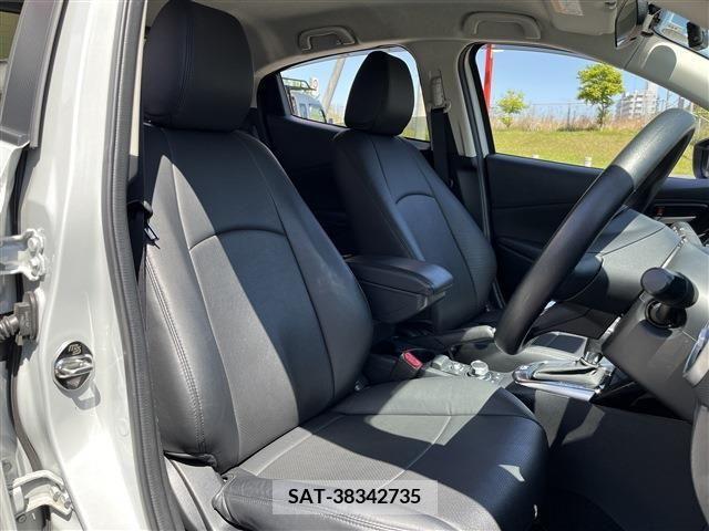 Mazda MAZDA2 2019-09 276392-3