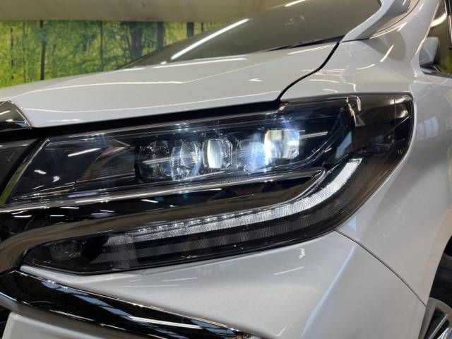 Toyota ALPHARD 2021-01 26256-8