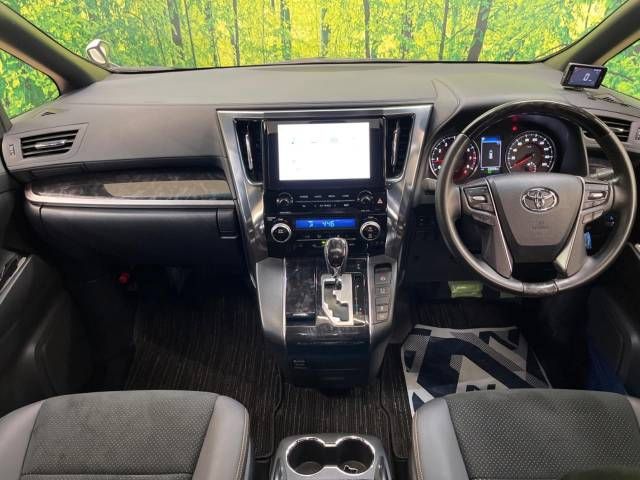 Toyota ALPHARD 2021-01 26256-1
