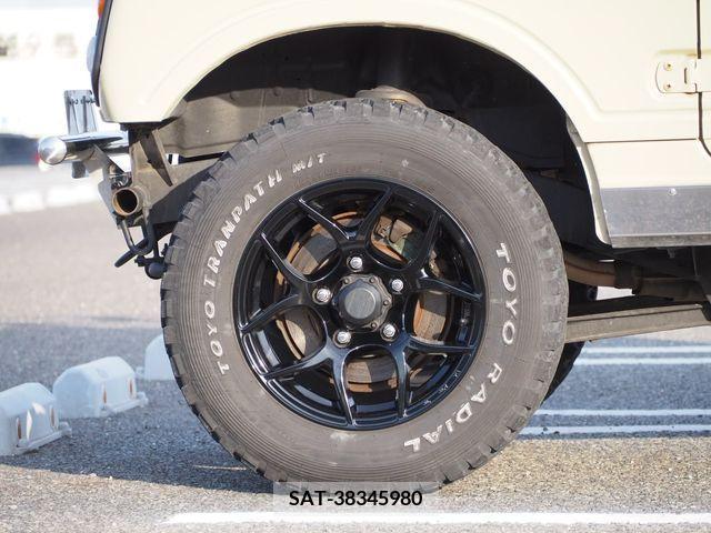 Suzuki JIMNY 1998-01 240125-9