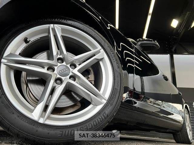 Audi A4 2019-10 336446-18