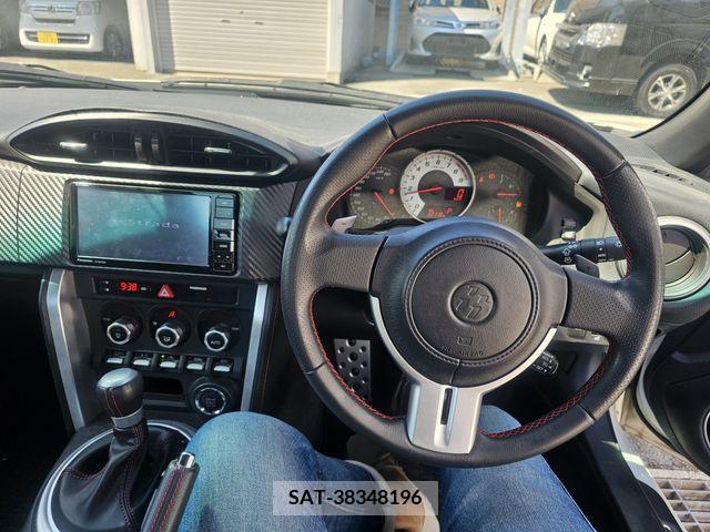 Toyota 86 2016-01 258711-2