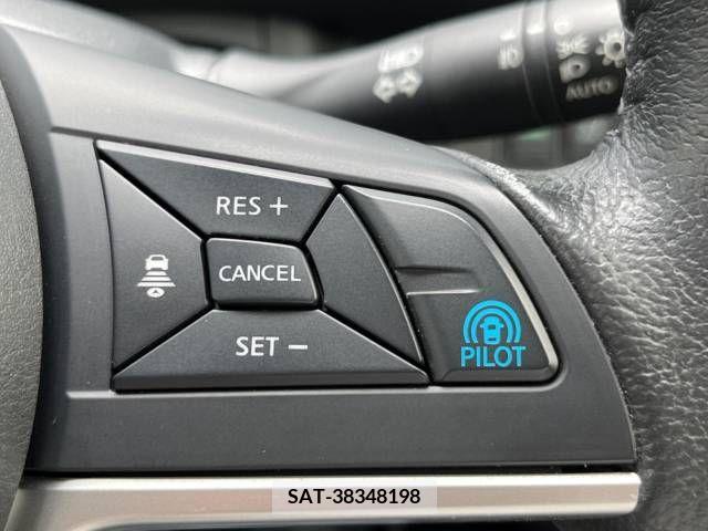 Nissan SERENA 2017-09 324928-6