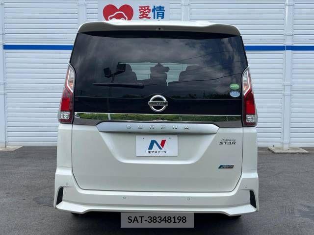 Nissan SERENA 2017-09 324928-19