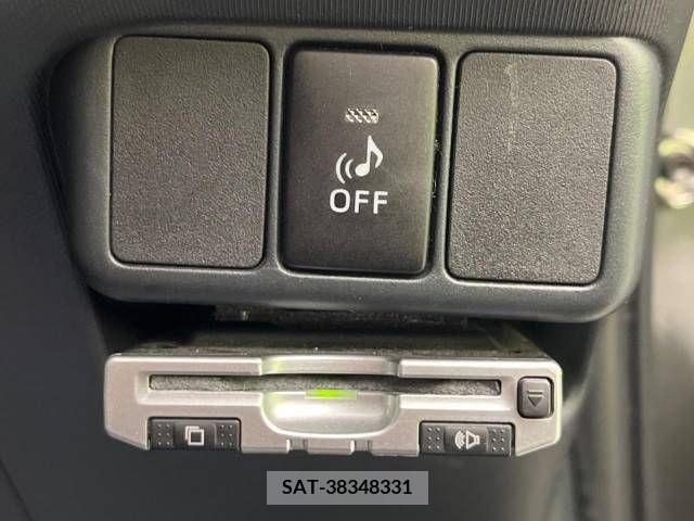 Toyota AQUA 2012-04 292305-4