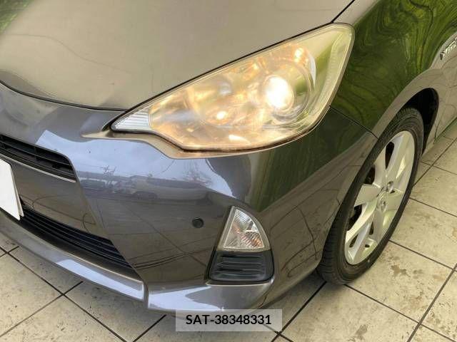 Toyota AQUA 2012-04 292305-11