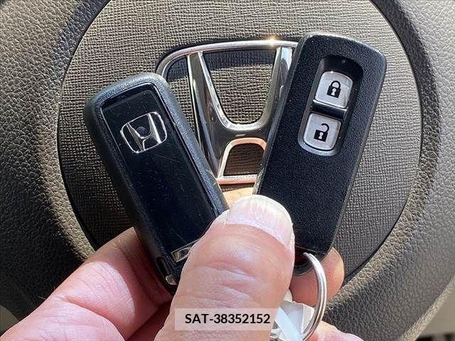 Honda N-WGN 2018-04 307772-3