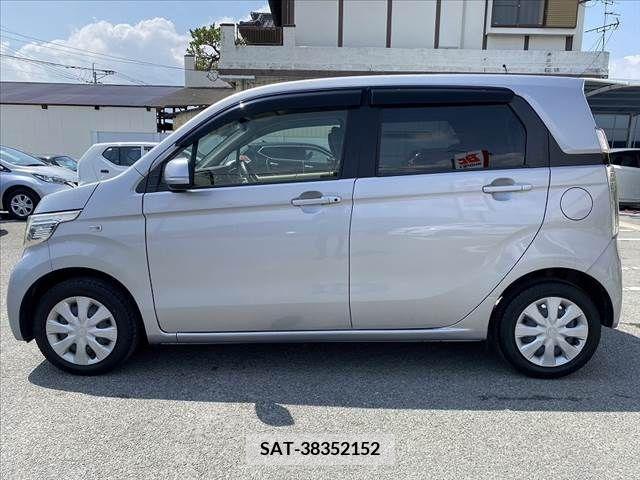Honda N-WGN 2018-04 307772-11