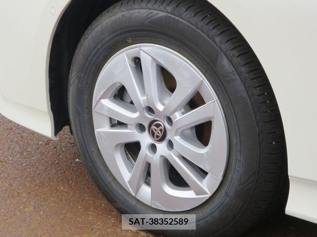 Toyota PRIUS 2018-10 343032-23