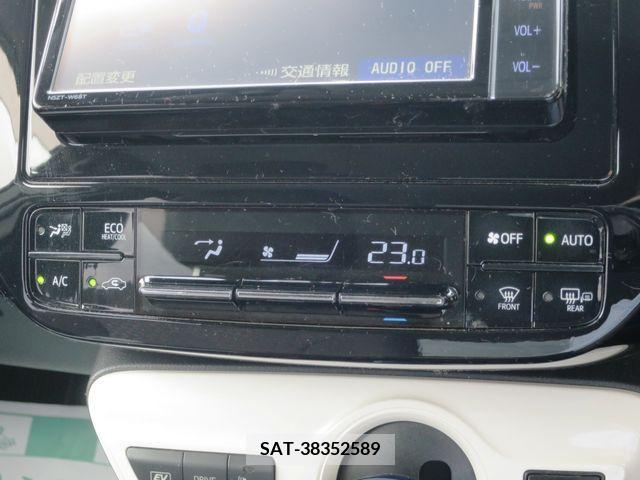 Toyota PRIUS 2018-10 343032-14