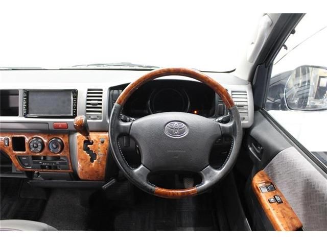 Toyota HIACE VAN 2009-06 182371-16
