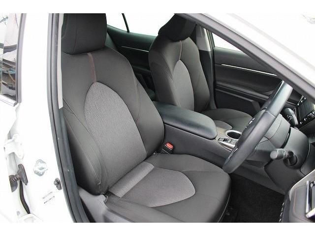 Toyota CAMRY HYBRID 2017-12 4238-13
