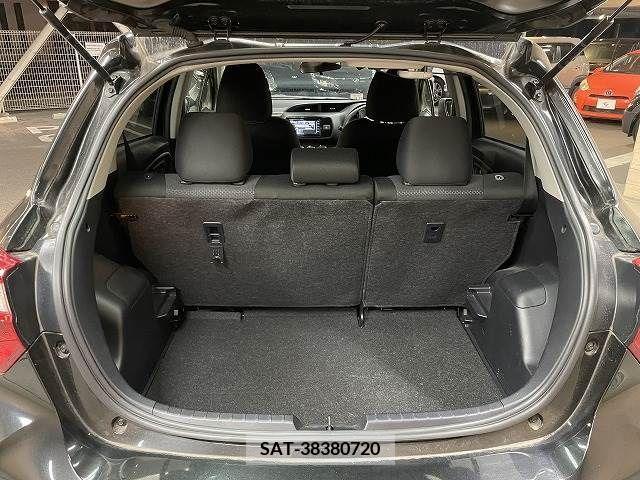Toyota VITZ 2019-01 225376-19
