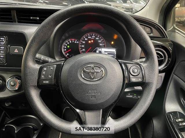 Toyota VITZ 2019-01 225376-12