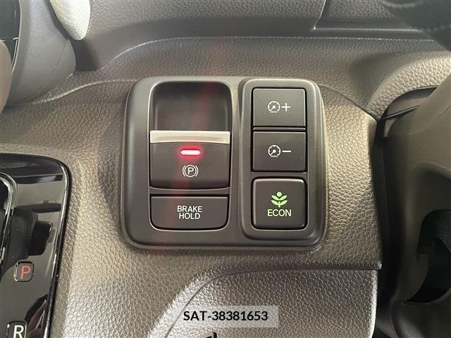 Honda N BOX 2022-06 342222-14