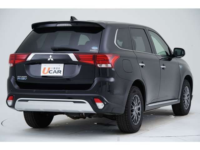 Mitsubishi OUTLANDER PHEV 2019-03 1403-19