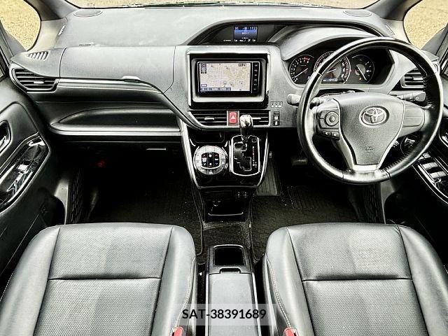 Toyota ESQUIRE 2021-01 376319-1