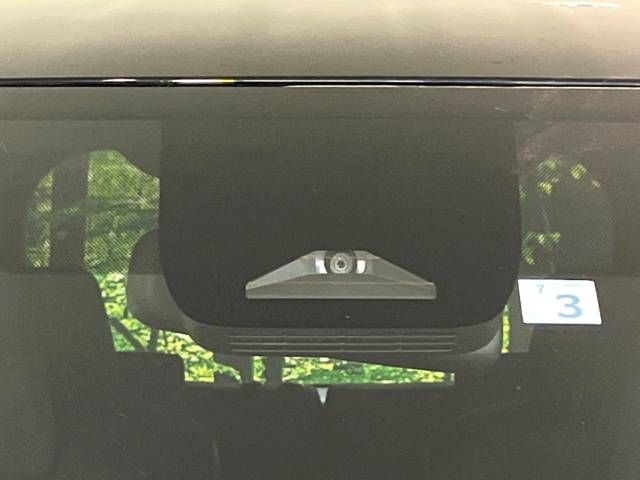 Toyota VOXY 2023-03 26673-3