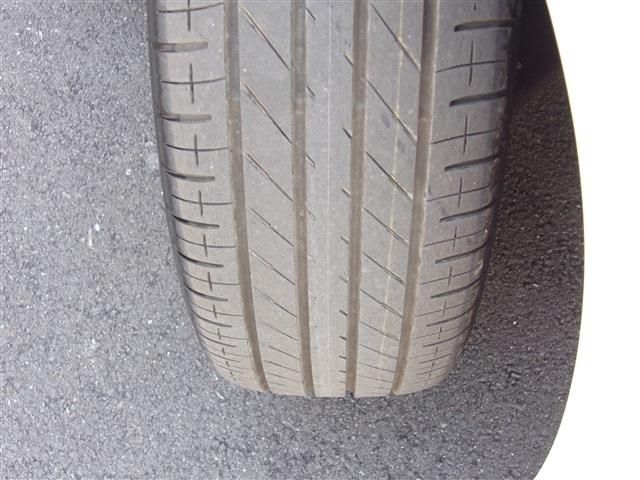 Toyota VOXY HYBRID 2023-03 185684-9
