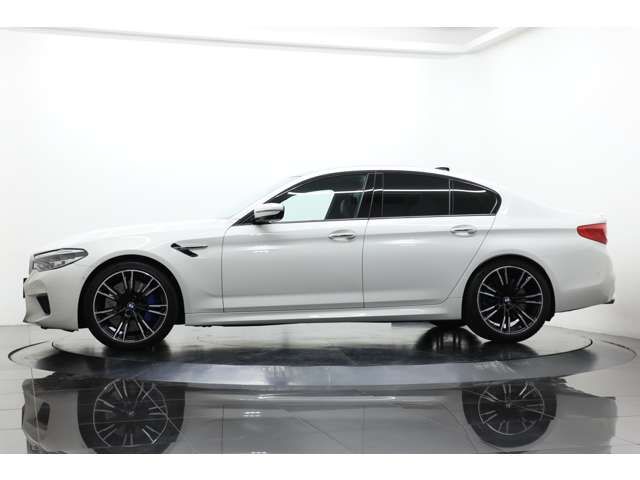 Bmw M5 2018-06 18784-5