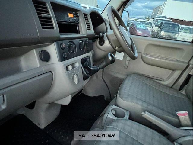 Suzuki EVERY 2010-01 359945-9