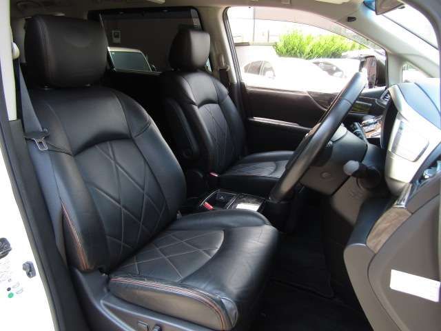 Nissan ELGRAND 2015-06 7066-8
