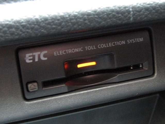 Nissan ELGRAND 2015-06 7066-15