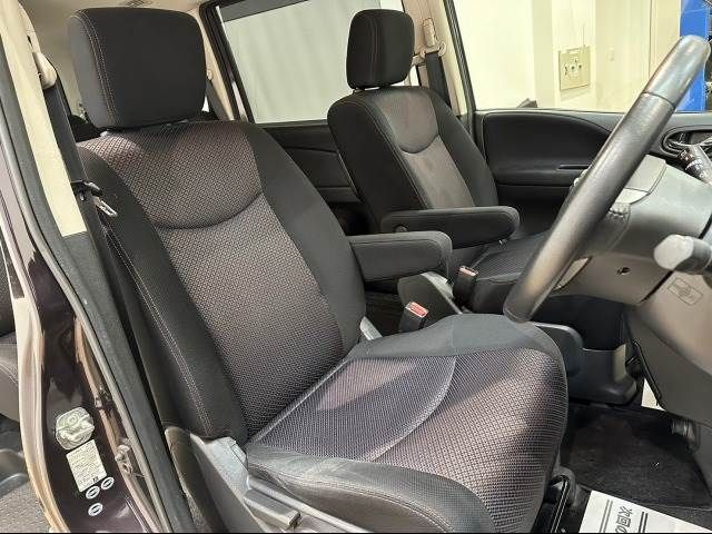 Nissan SERENA 2013-06 11954-4