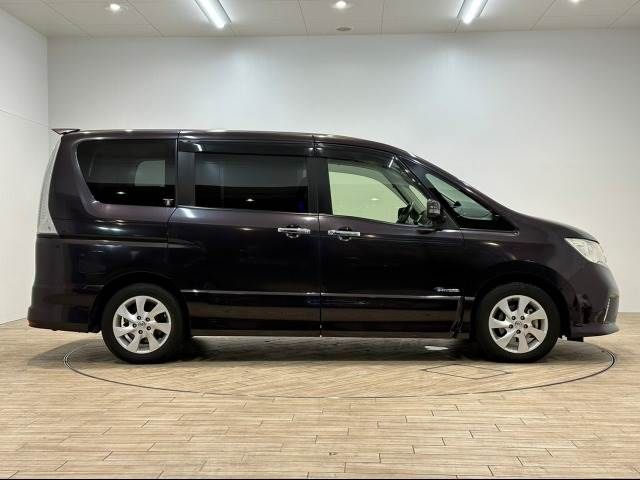 Nissan SERENA 2013-06 11954-14