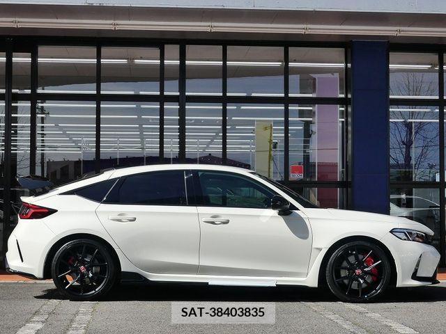 Honda CIVIC 2024-04 264380-6