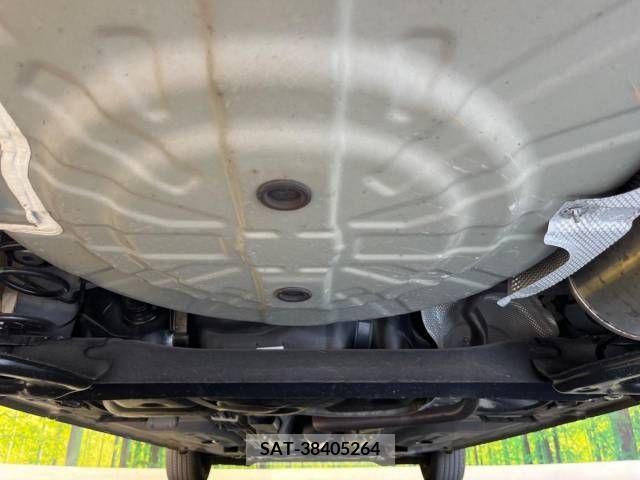 Nissan NOTE 2014-08 365397-19